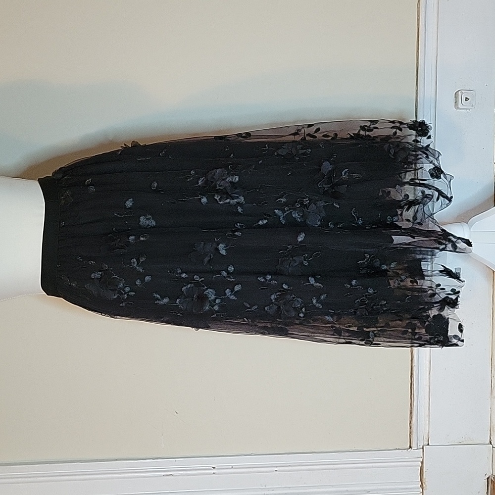 Black lace and tulle skirt